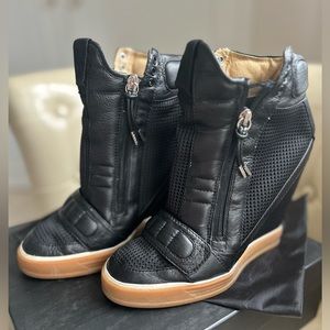 L.A.M.B Black Sneaker Wedges Size 10